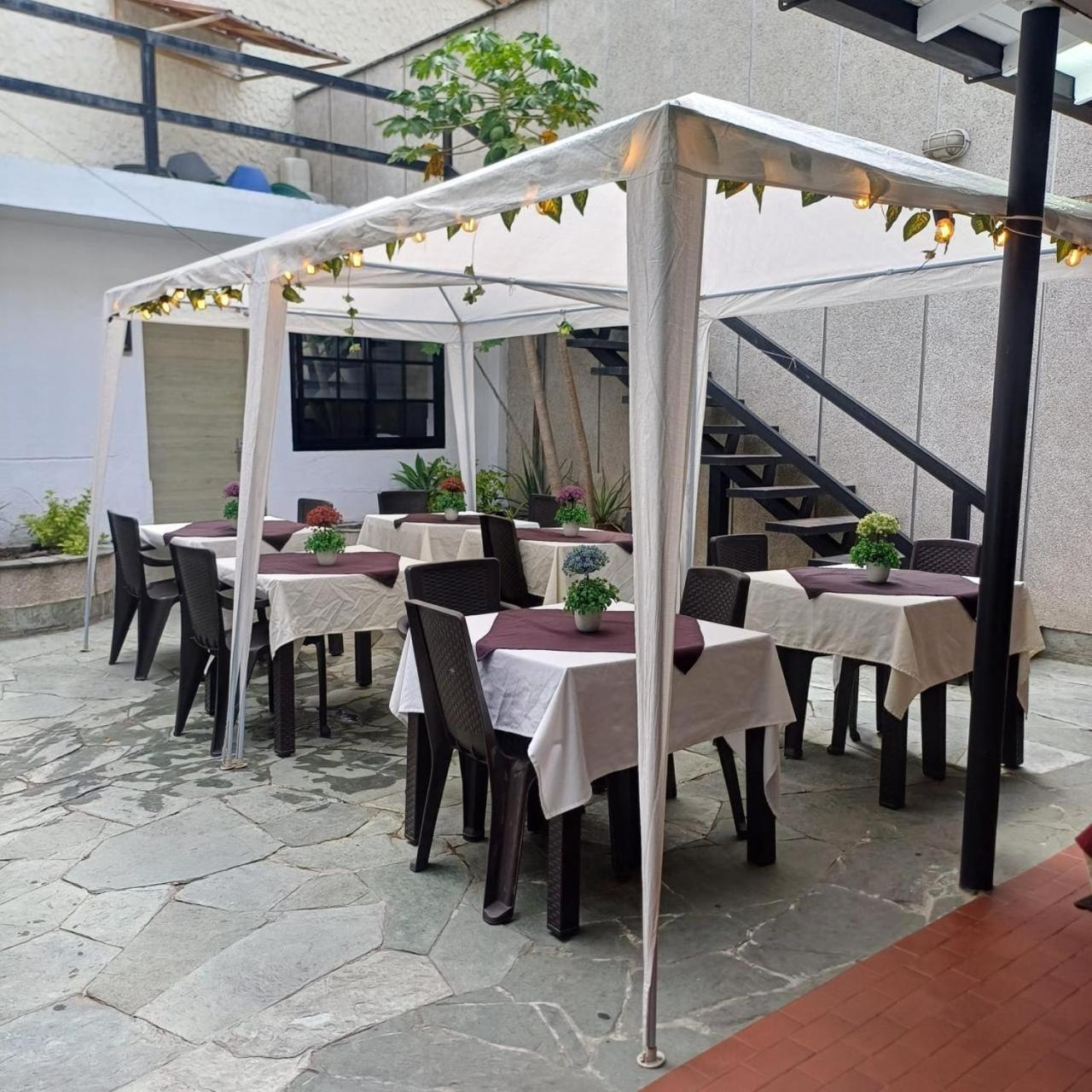 Hotel Poma Rosa Medellin Luaran gambar